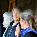 Womanfest board member Barbara Wise talks with the fall retreat participants at Lake Crescent in 2016. The retreat will return this September, organizers hope. Diane Urbani de la Paz/Peninsula Daily News