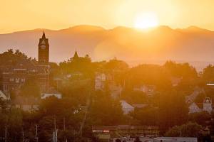 The sun rises behind the Jefferson County Courthouse in Port Townsend, bringing with it a heat advisory for the eastern Strait of Juan de Fuca. The National Weather Services excessive heat warning will be in effect until 9 p.m. Monday. (Steve Mullensky/For Peninsula Daily News)