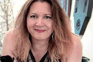 Singer Jean Lenke will appear alongside vocalist Sarah Shea in Thursday night's Candlelight Concert, presented online. A portion of proceeds will benefit Olympic Angels. (photo courtesy Jean Lenke)