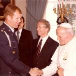 Port Angeles graduate Bob Peterson, left, meets with Pope John Paul II while President Jimmy Carter looks on. Peterson was a U.S. Air Force aide to Carter in the late 1970s.
