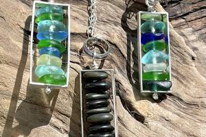 Jewelry by Andrea Guarino-Slemmons is exhibited at Port Townsend Gallery.