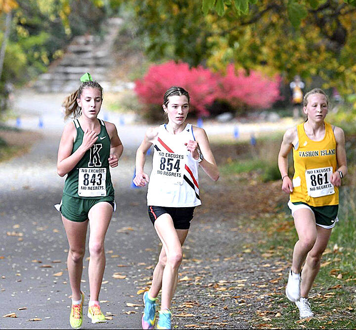 East Jeffersons Aliyah Yearian (854), runs in the girls Nisqually League Cross-Country Championships late last week. (Courtesy of Bridget Yearian)