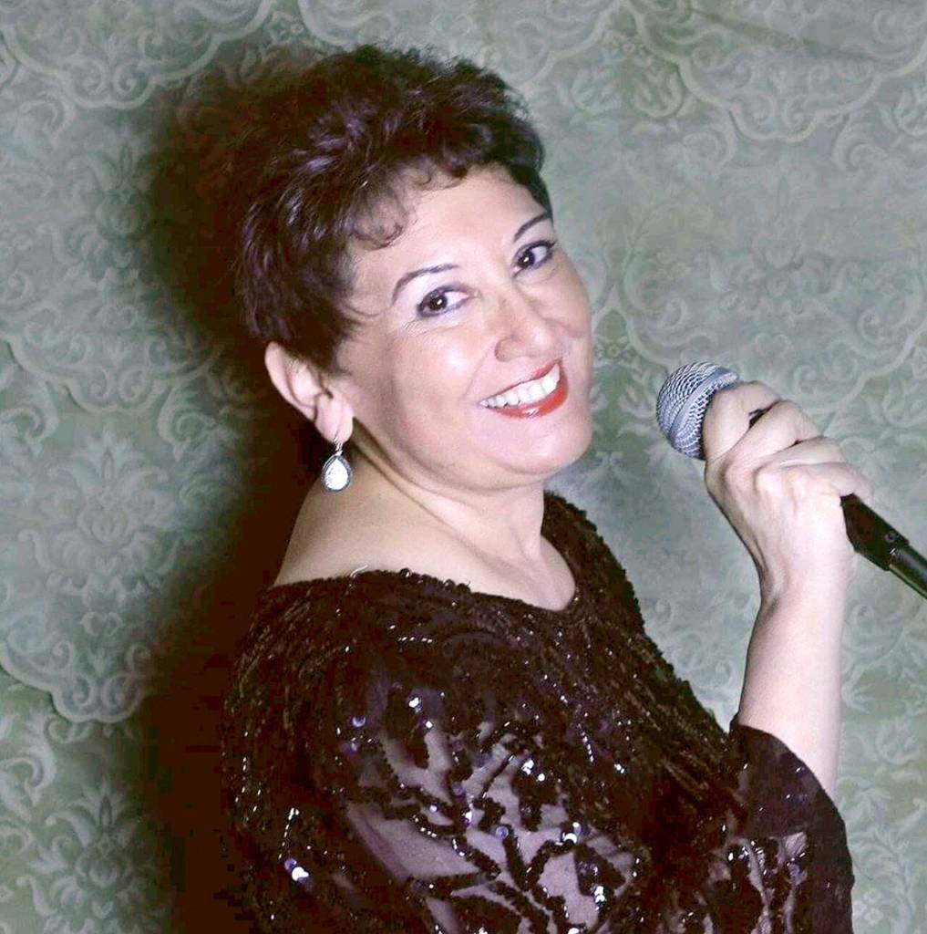 Stardust Vocalist Tess Teel is featured on many songs performed by the Stardust Big Band.