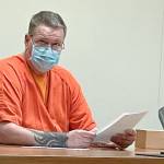 Dennis Bauer at an Aug. 17 court hearing. (Paul Gottlieb/Peninsula Daily News)