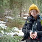 Suzy Elbow hiking in eastern Oregons Wallowa Mountains.