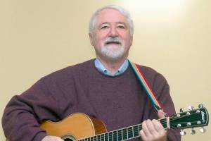 Chris Gilbert will perform at the Candlelight Concert at Trinity United Methodist Church in Port Townsend.