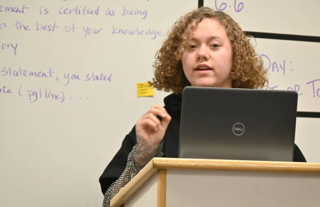 Michael Dashiell / Olympic Peninsula News Group
Grace Rogers works on her opening statement during a Mock Trial club practice last week.