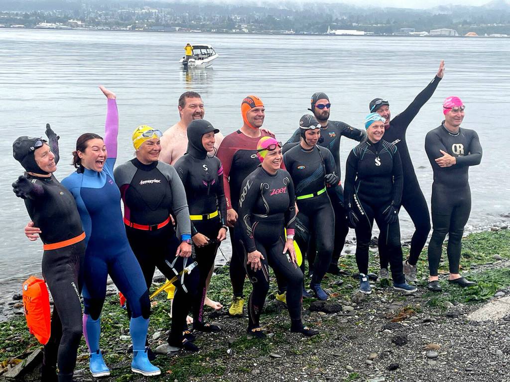 Orcas visit inaugural race in their name | Peninsula Daily News