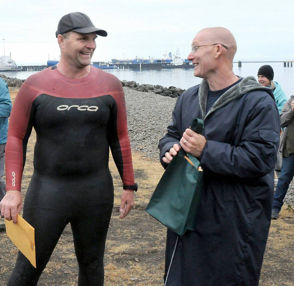 Orcas visit inaugural race in their name | Peninsula Daily News