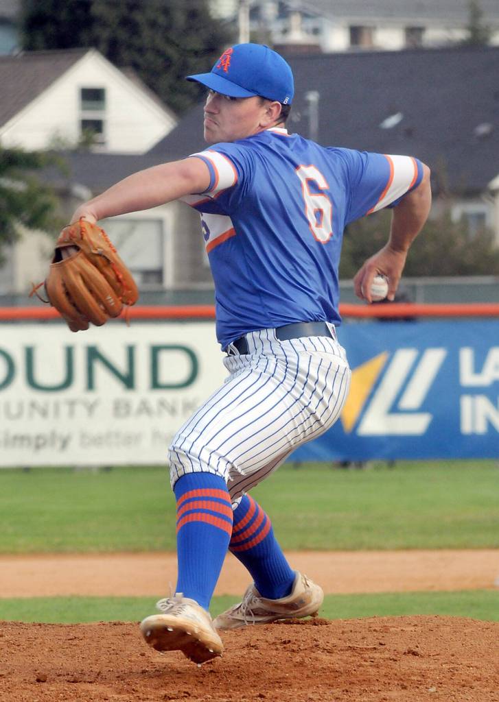 Lefties pitcher Dom Pieto throws in the first inning against the Nanaimo NightOwls on Tuesday at Port Angeles Civic Field. (Keith Thorpe/Peninsula Daily News)