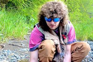 Jerry's Bait and Tackle
This steelhead in spawning colors was caught on a diver and shrimp set up on the Sol Duc River by an angler known as "HairDew" during a fishing outing with Jerry Wright of Jerry's Bait & Tackle.