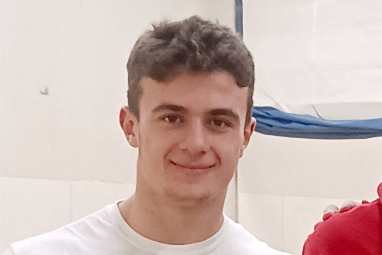 Jason Hawes, Port Angeles football.