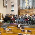 Director Sarah Moran rehearses the Community Chorus for a pair of holiday concerts in Port Townsend and Chimacum on Friday and Saturday. (Lynn Nowak)