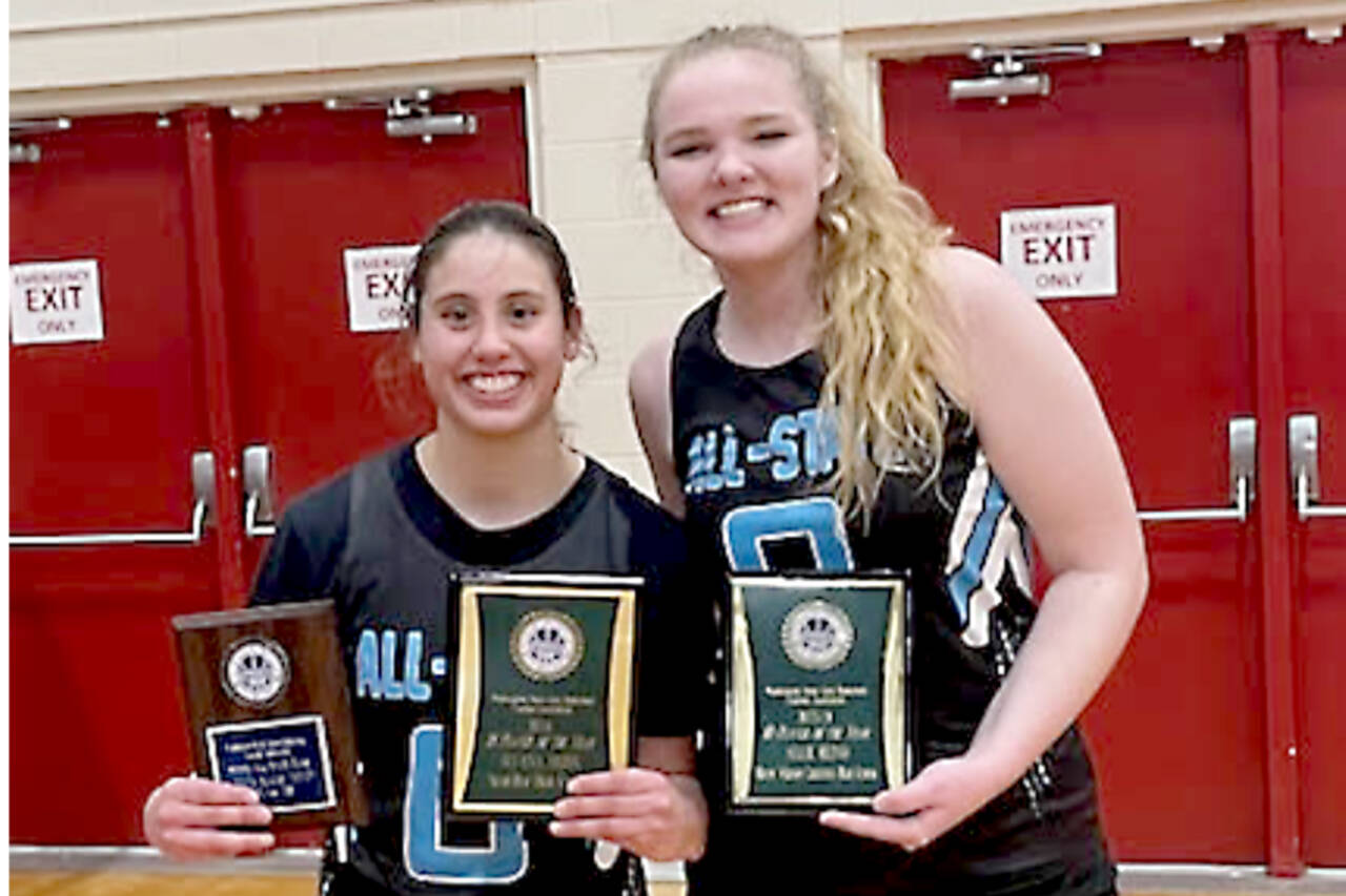 Neah Bays Ryana Moss, left, was named the 1B/2A all-state game MVP, while Allie Heino of Mount Vernon Christian was named the 1B MVP. (Courtesy photo)