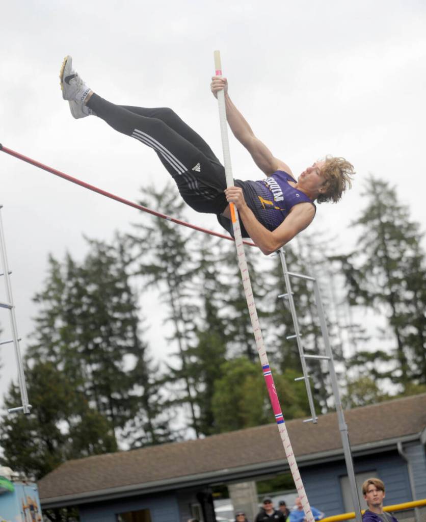 Sequims Ari Skov won the bidistrict pole vault Saturday in Belfair with a height of 12 feet, 9 inches. (Michael Dashiell/Olympic Peninsula News Group)