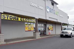 The Rite Aid store at 1940 E. First Street in Port Angeles Plaza will soon close due to corporate downsizing. The Rite Aid on South Lincoln Street in Port Angeles and the Sequim store at Fifth and Washington streets will remain open. Rite Aid declared Chapter 11 bankruptcy last October and has closed more than 500 stores nationwide, citing a need to further reduce rent expense and strengthen overall financial performance. (Keith Thorpe/Peninsula Daily News)