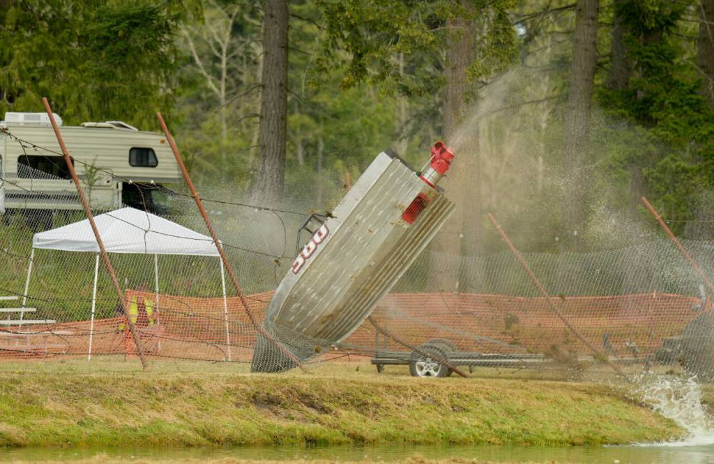 The Jolly Rogers 360 boat was involved in a spectacular crash during Saturday qualifying. Driver and navigator got out of the boat. (Jeff Halstead/for Peninsula Daily News)