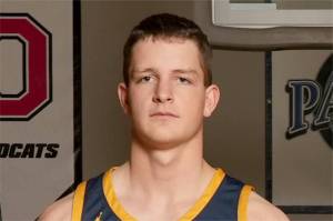 Brody Lausche, Forks basketball.