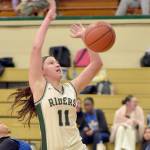 Port Angeles Lindsay Smith, here playing against Bremerton, is leading the Roughriders in scoring this season. Smith and her teammates begin play at the Yakima Valley SunDome on Wednesday. (Keith Thorpe/Peninsula Daily News)