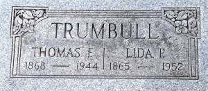 Photo by John McNutt
The grave of Thomas and Lida Trumbull.