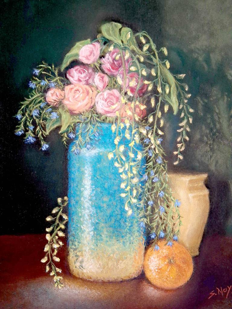 Suzan Noyes Chinese Vase will be part of the Chiaroscuro exhibit at the A. Milligan Gallery in Sequim.