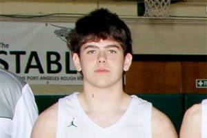 Hunter Flores, Port Angeles basketball.