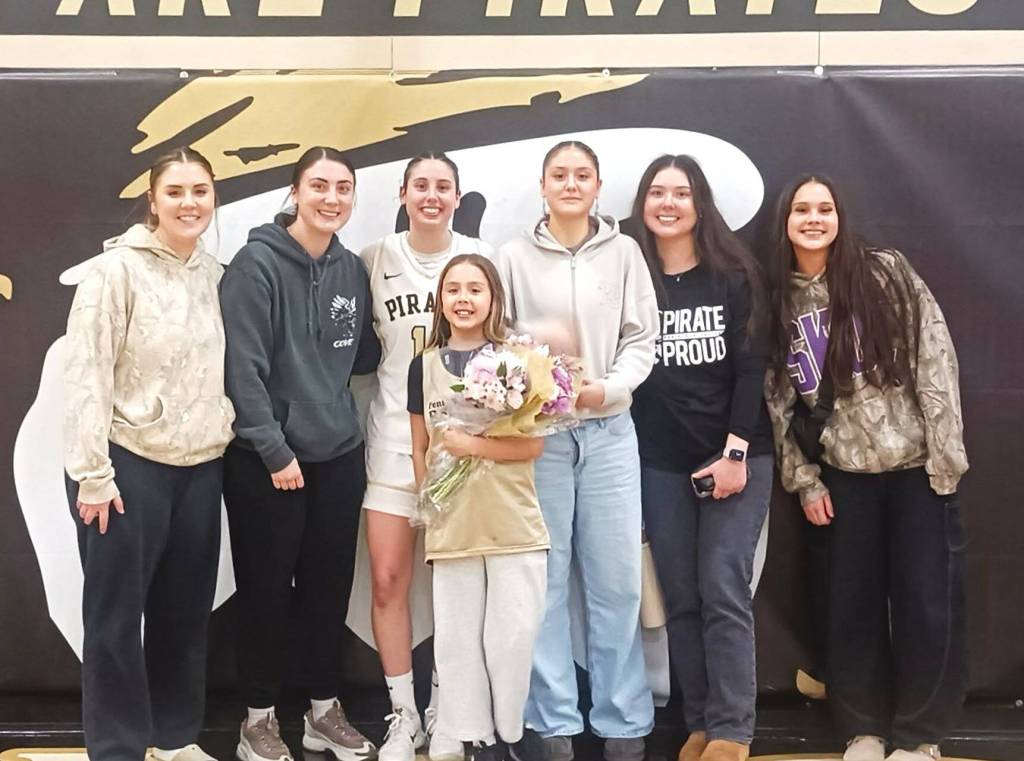 AREA SPORTS: Moss sisters get together at Peninsula College