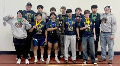 The Forks Powerlifting Club took third at the Axe House Open in Shelton this weekend.