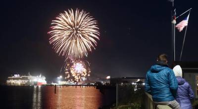 The Jones family of San Diego watches Fourth of July fireworks from the Port Angeles Yacht Club. (Dave Logan/for Peninsula Daily News)